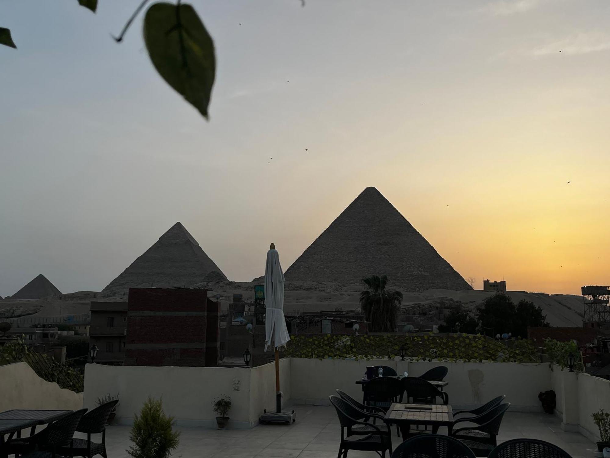 Hur Pyramids Land Inn Kafret el-Gabal Exteriér fotografie