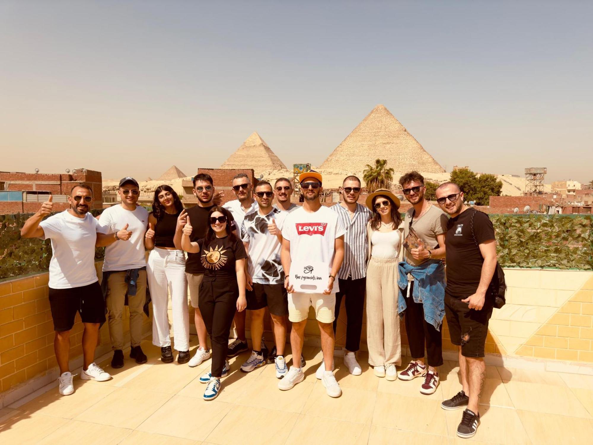 Hur Pyramids Land Inn Kafret el-Gabal Exteriér fotografie